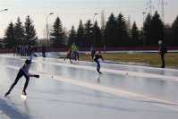 Zawody w Tomaszowie - Szukają talentów - Łyżwiarstwo szybkie - dzieci na lodzie